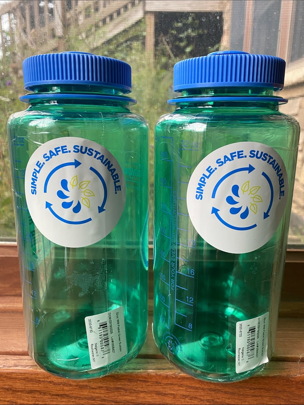 32oz teal Nalgene bottles BPA free Made in USA Water Bottles New